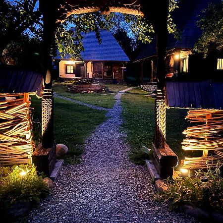 The Village Pension Breb Exterior foto