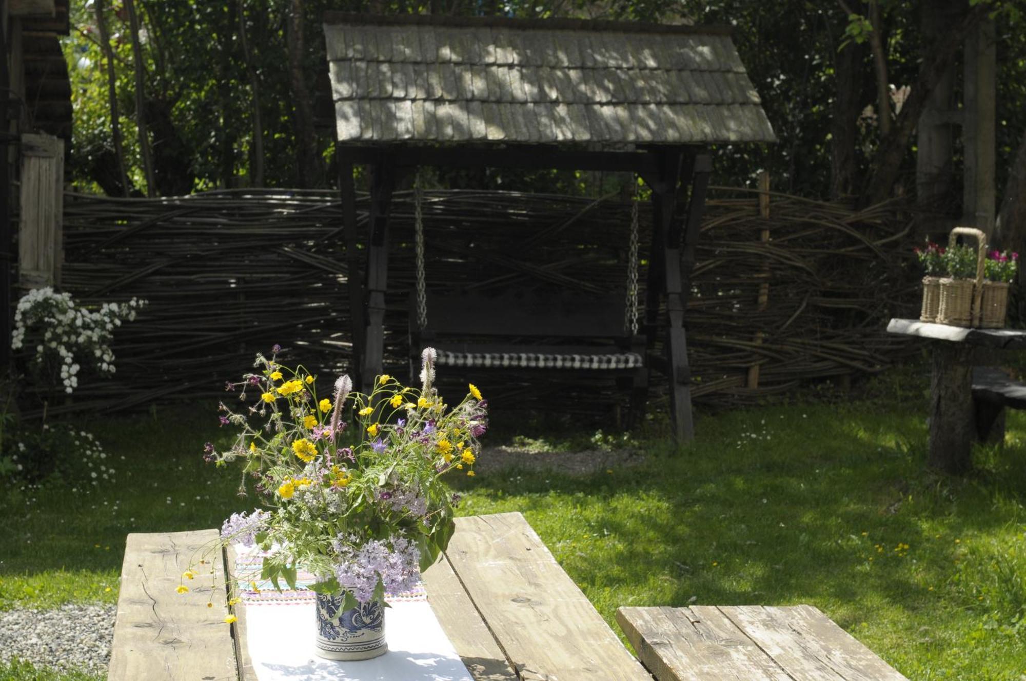 The Village Pension Breb Exterior foto