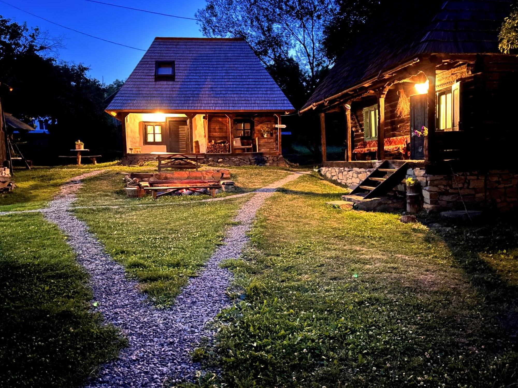 The Village Pension Breb Exterior foto