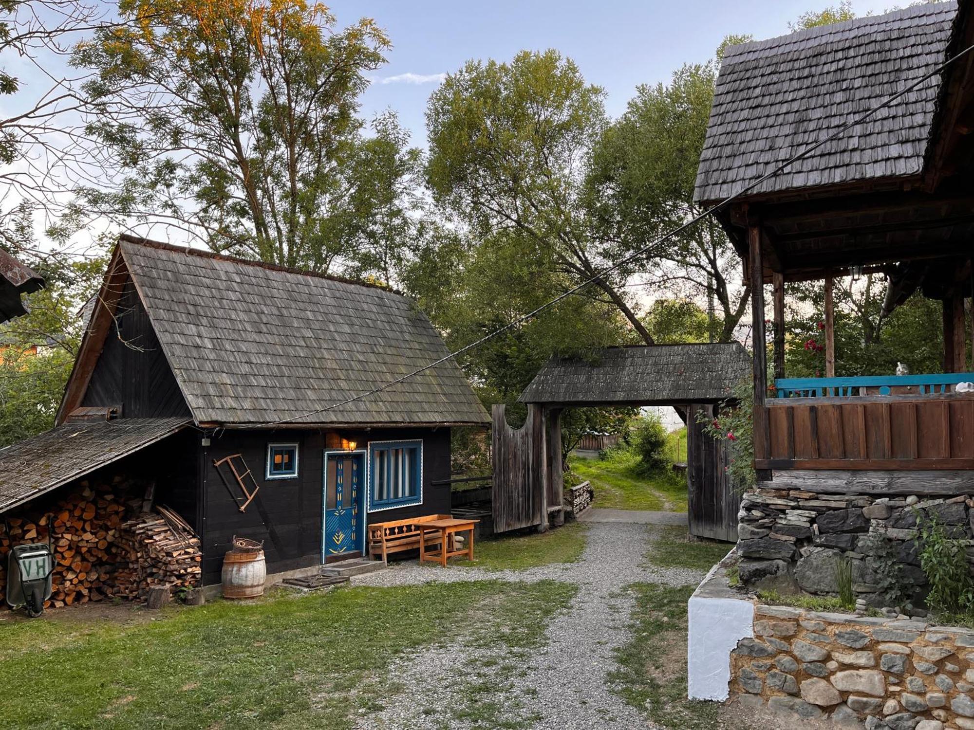 The Village Pension Breb Exterior foto