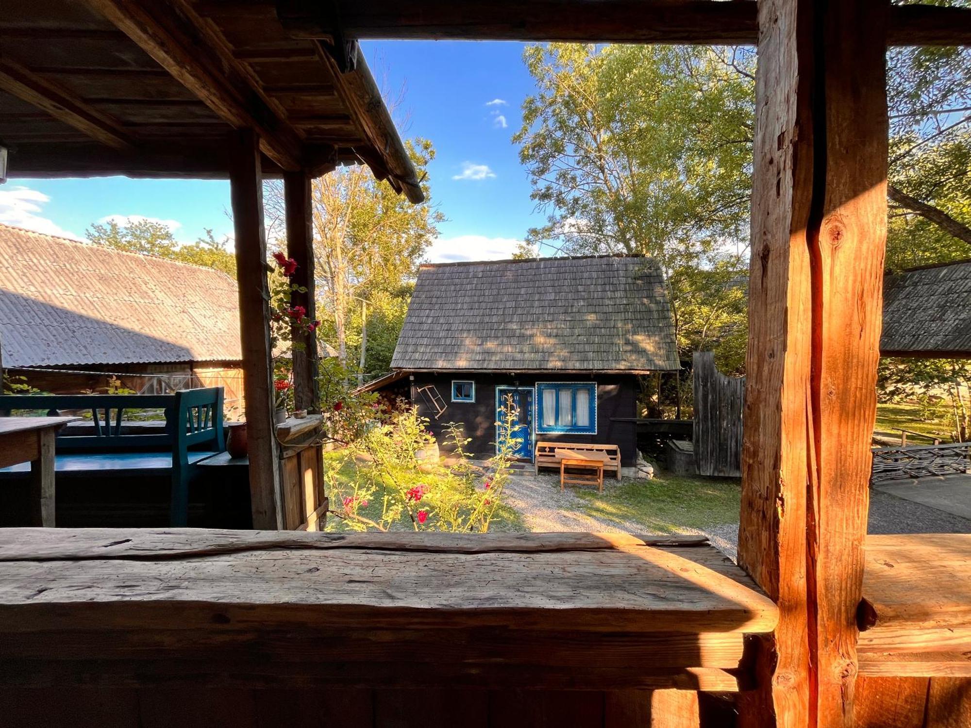The Village Pension Breb Exterior foto